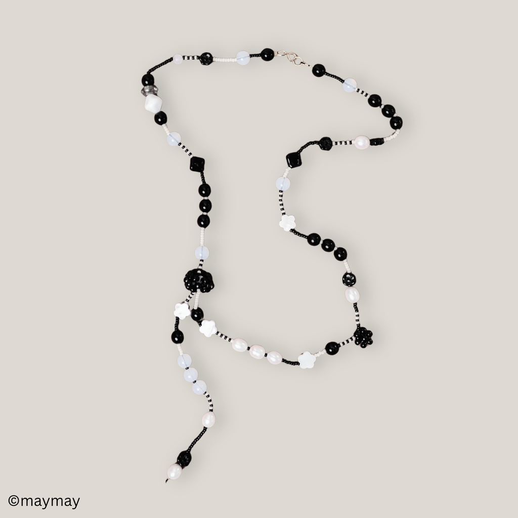 Beaded Black Daisy Long Necklace