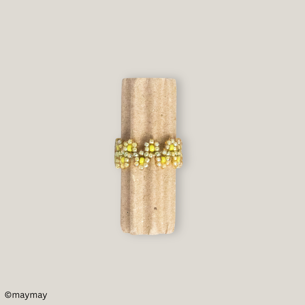 Wavy Daisy Ring