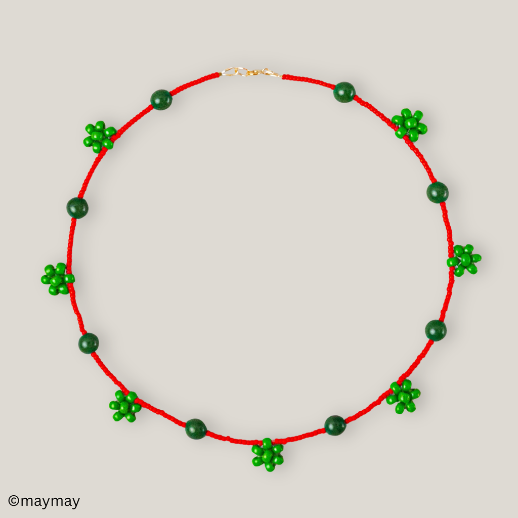 Green Daisy Necklace