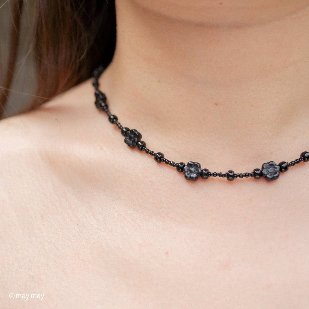 Mun Necklace