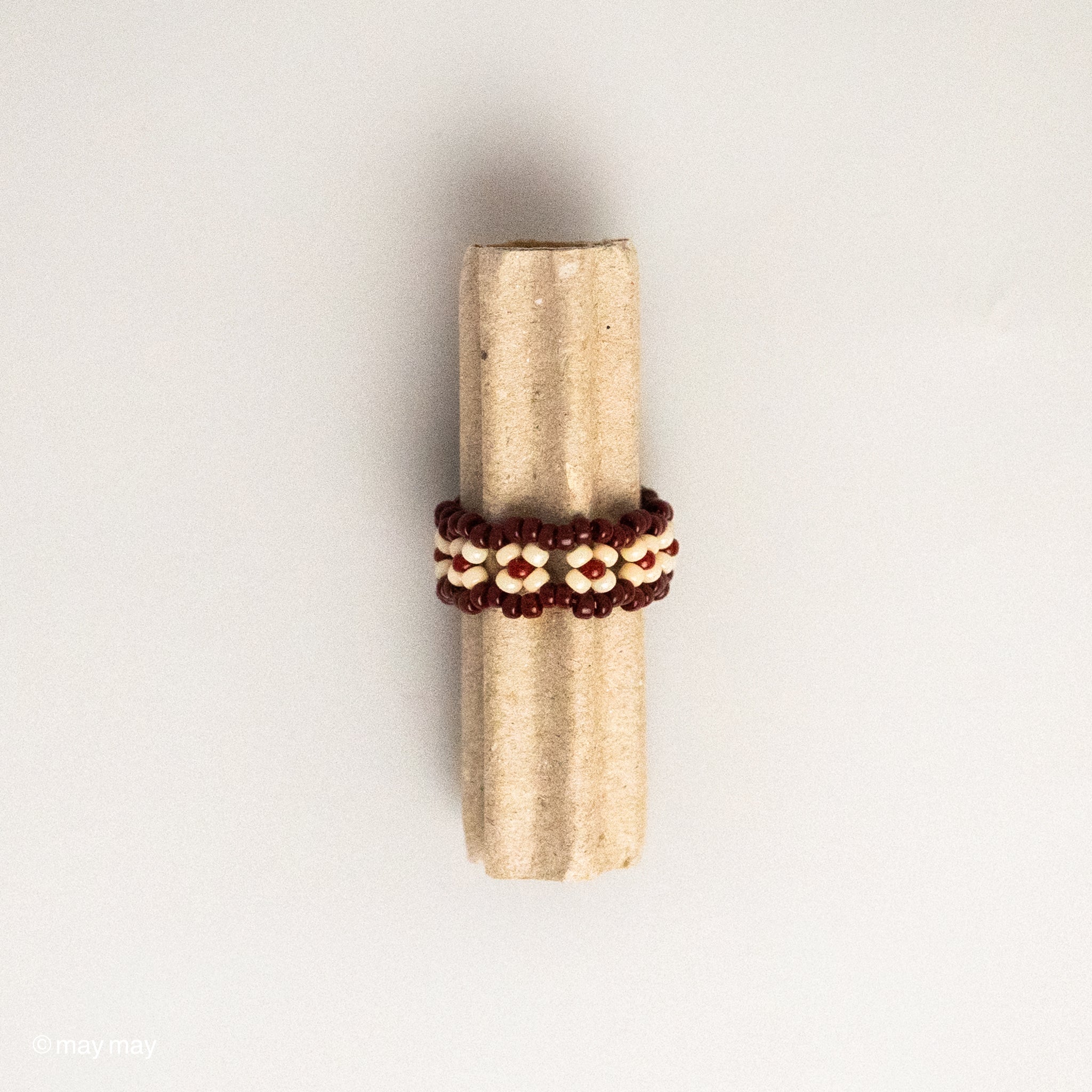 Band Daisy Ring
