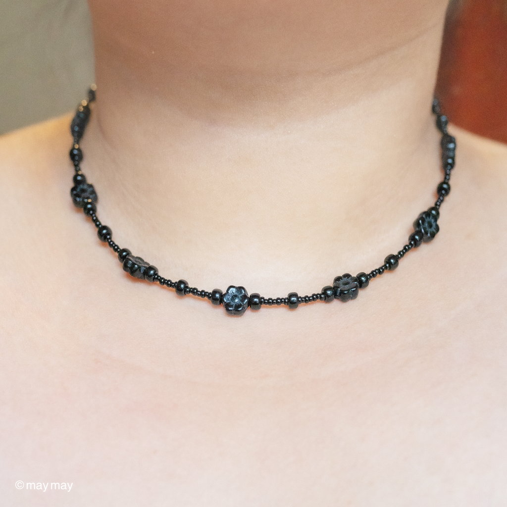 Mun Necklace