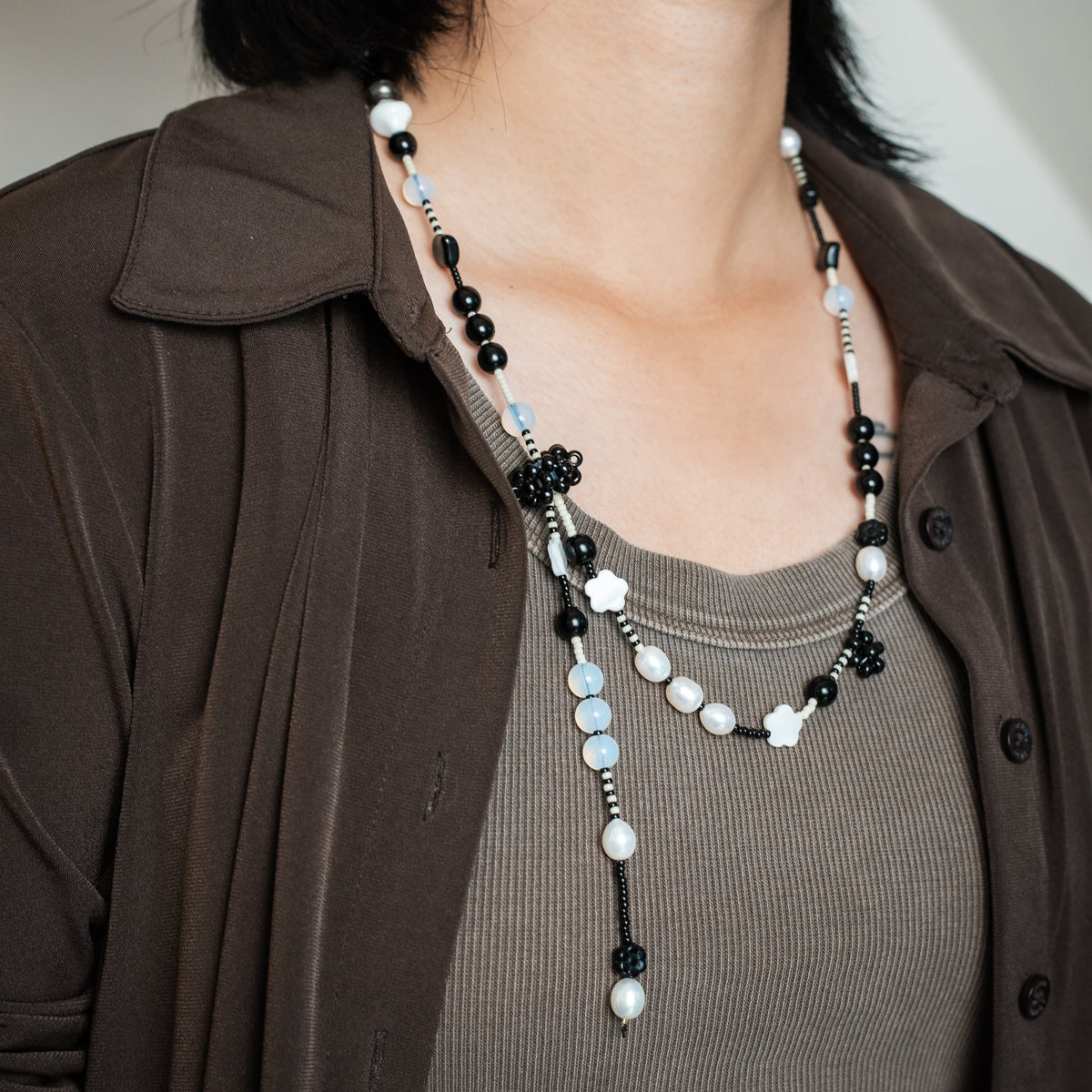 Beaded Black Daisy Long Necklace